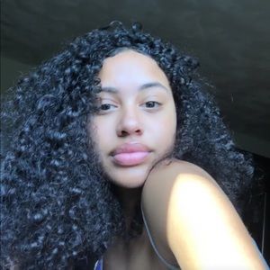 Meet your Posher, Sammi